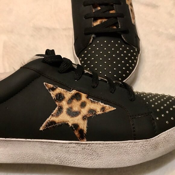 KellParker Holly Stud Sneaker Shoes Women's 9 Star Lace Up - Picture 5 of 7